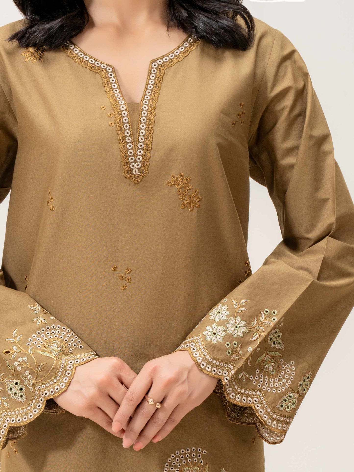 Lawn Co-Ord-Embroidered (Pret)