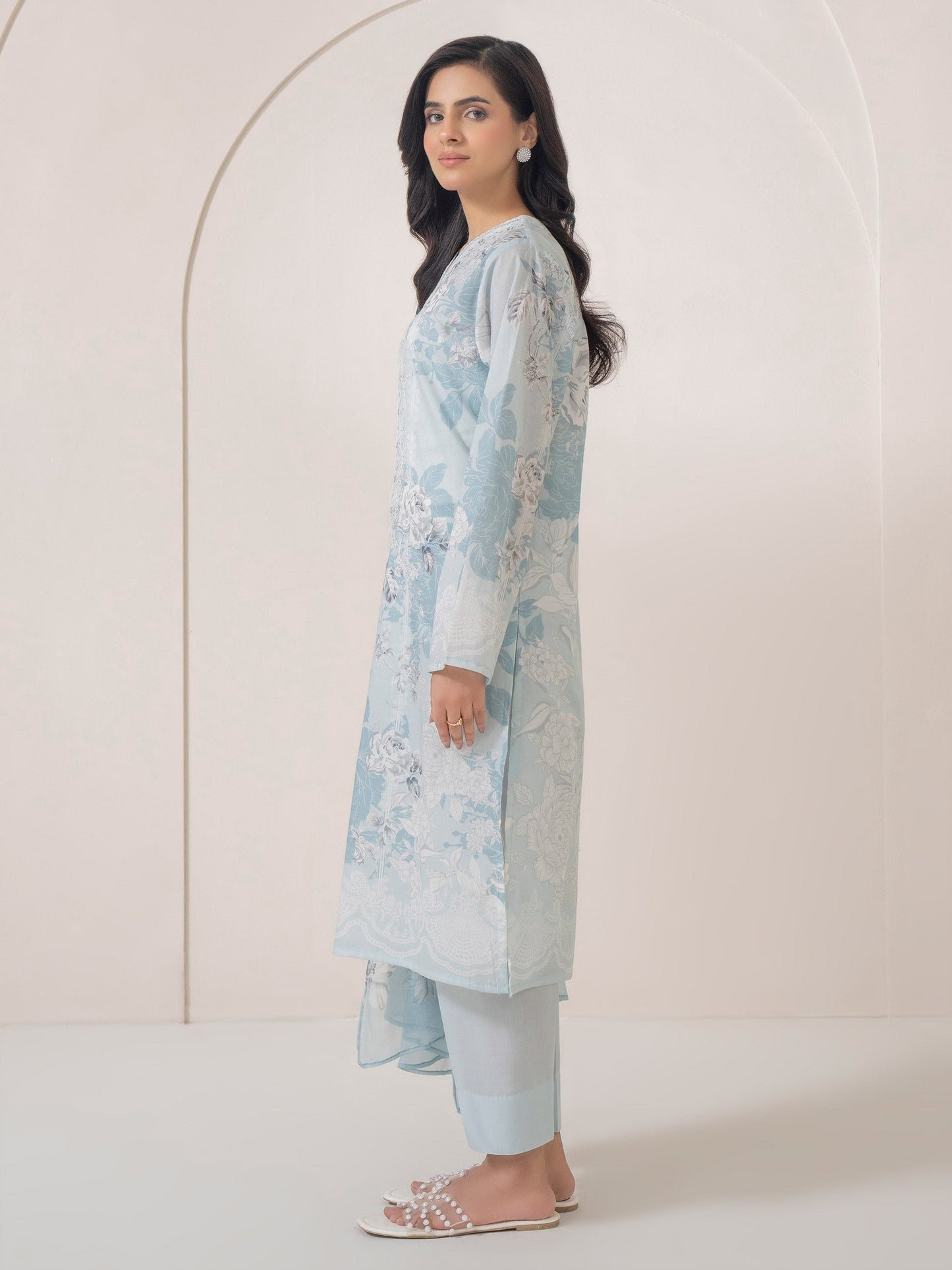 3 Piece Lawn Suit-Embroidered (Pret)