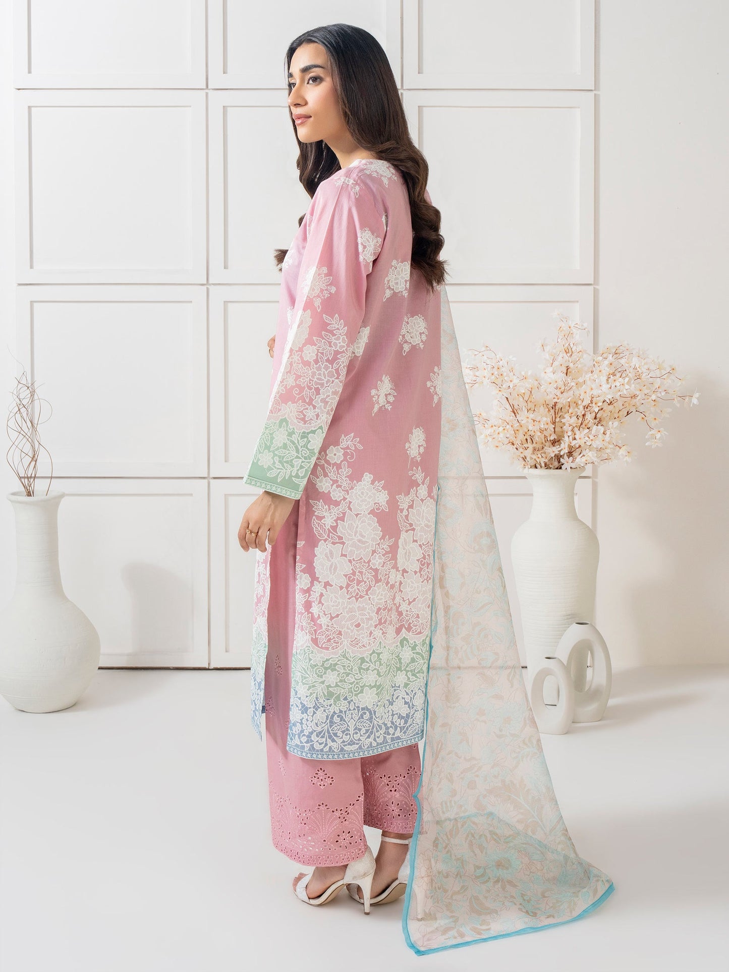 3 Piece Lawn Suit-Embroidered (Pret)