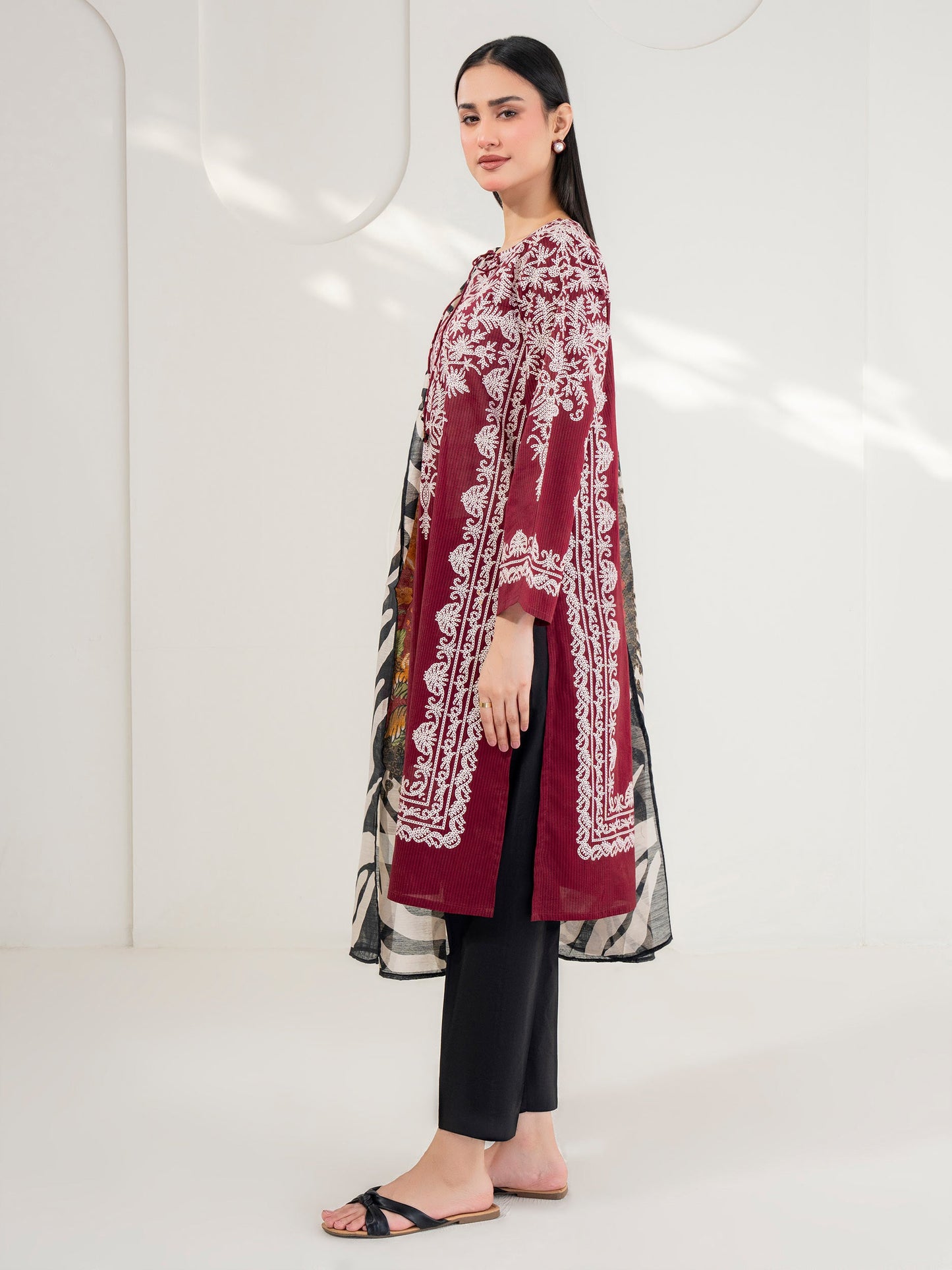 3 Piece Lawn Suit-Printed (Pret)