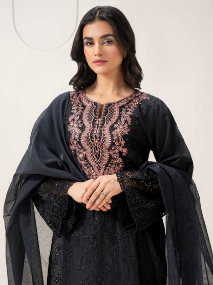 3 Piece Lawn Suit-Embroidered (Pret)