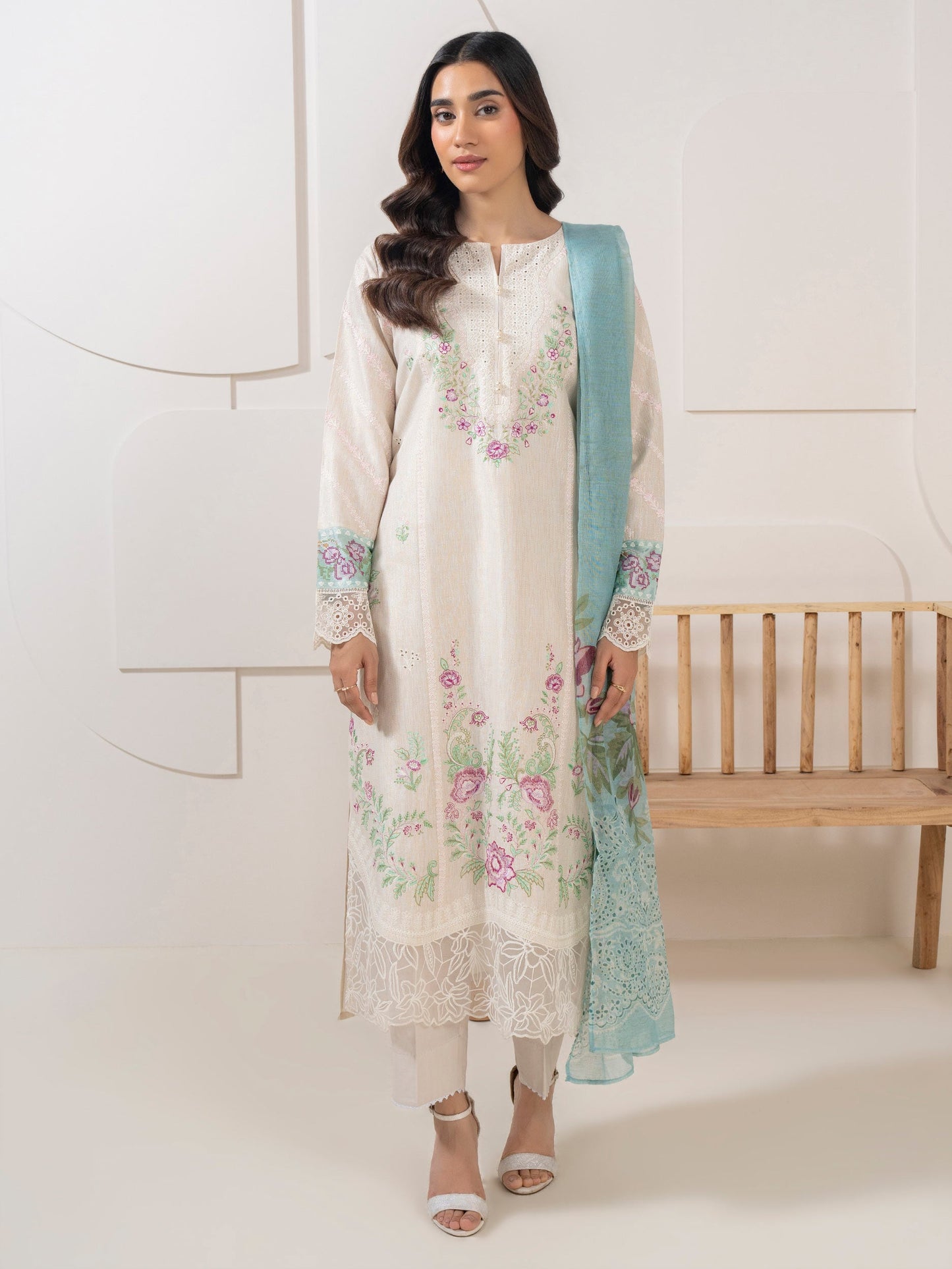 3 Piece Lawn Suit-Embroidered (Pret)