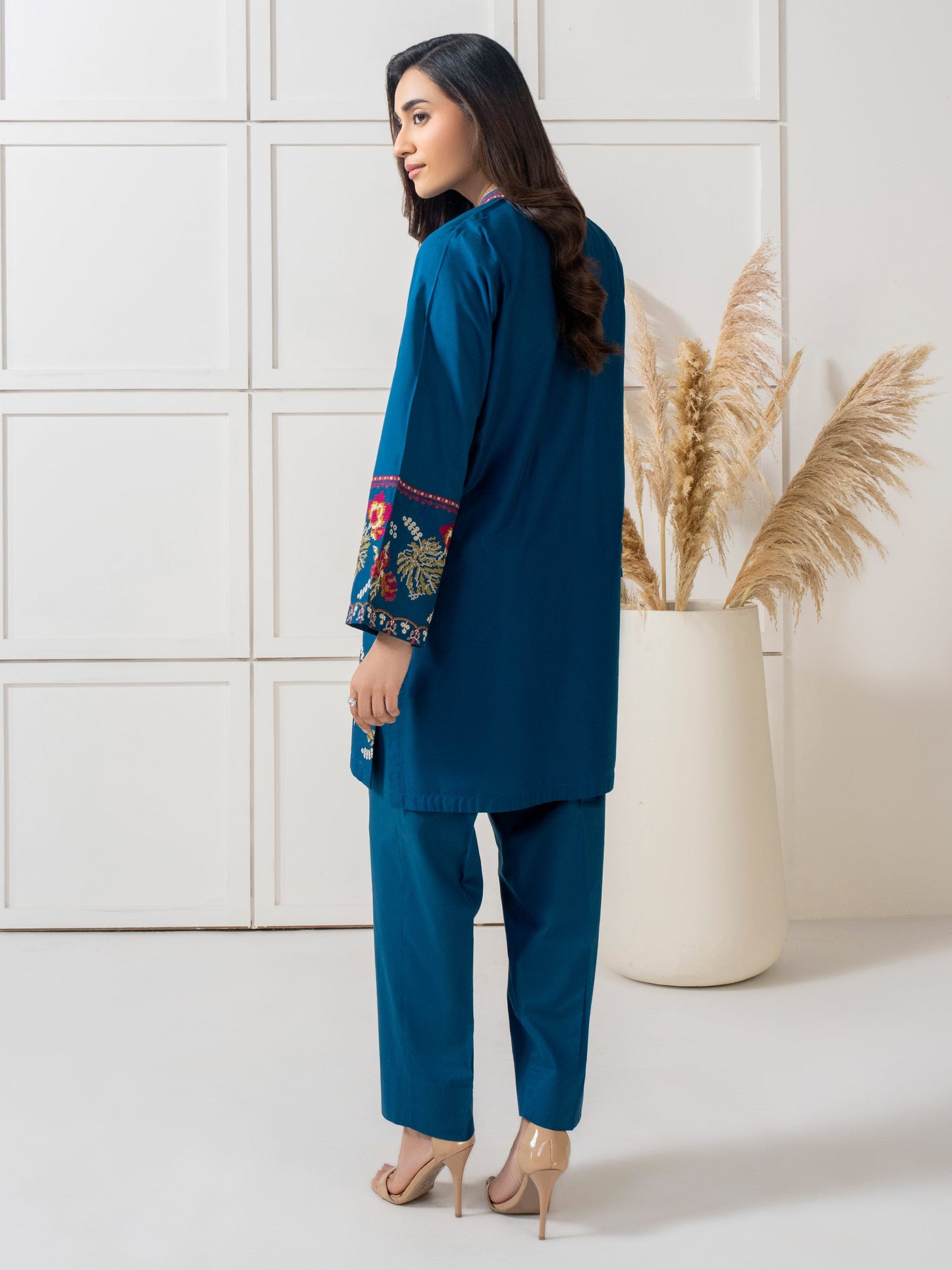 2 Piece  Suit- Embroidered (Pret)