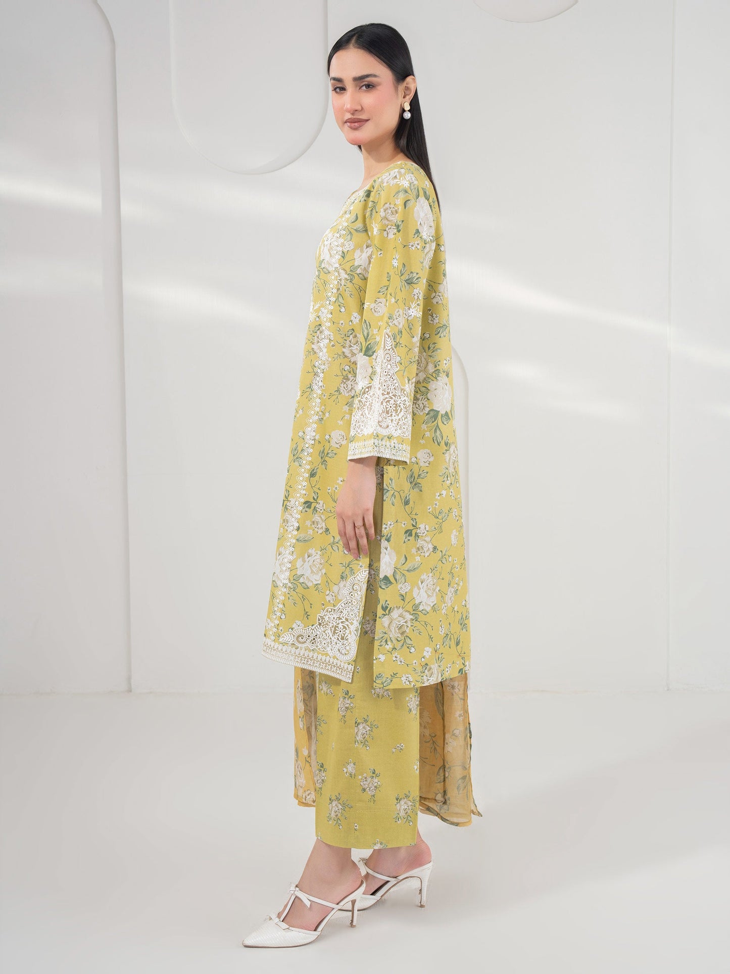 3 Piece Cambric Suit-Embroidered (Pret)