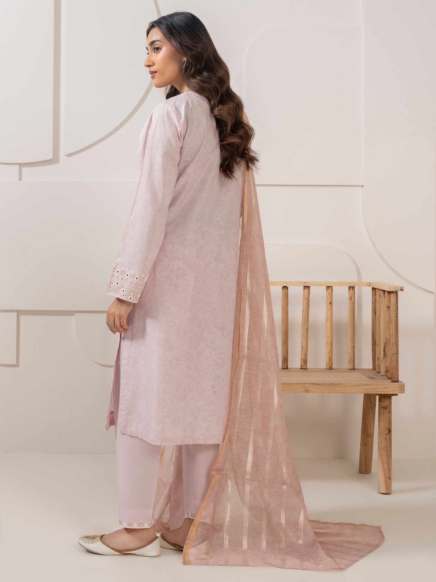 3 Piece Lawn Suit-Embroidered (Pret)