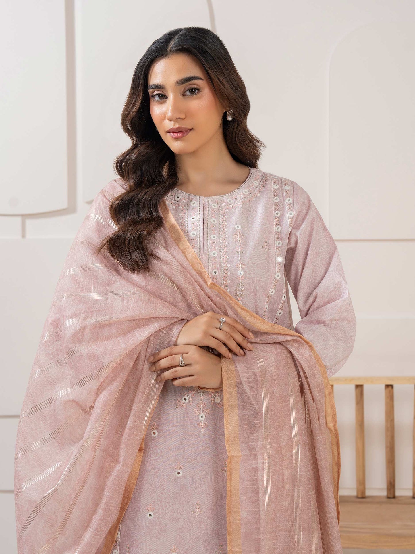 3 Piece Lawn Suit-Embroidered (Pret)