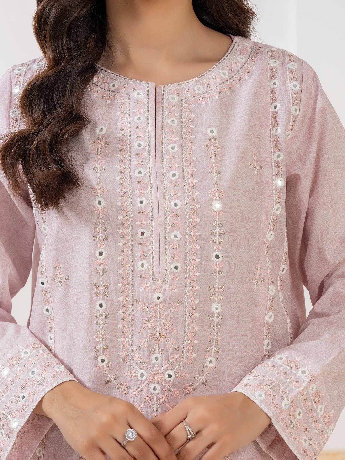 3 Piece Lawn Suit-Embroidered (Pret)