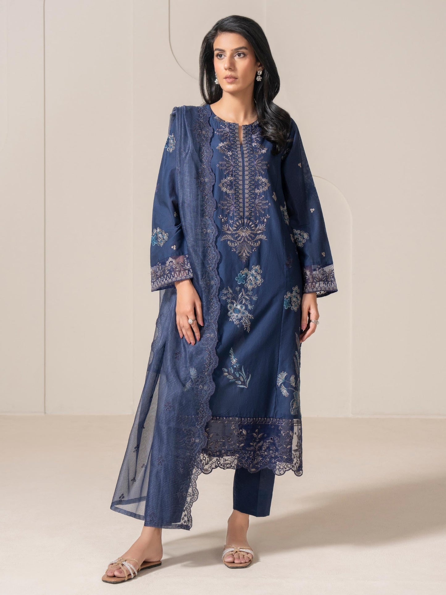 3 Piece Lawn Suit-Embroidered (Pret)