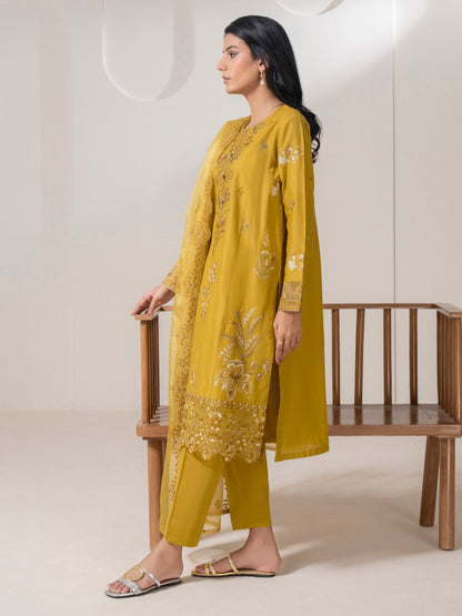 3 Piece Lawn Suit-Embroidered (Pret)