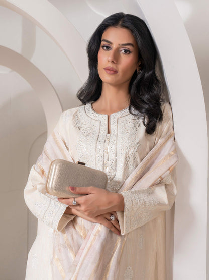 3 Piece Lawn Suit-Embroidered (Pret)