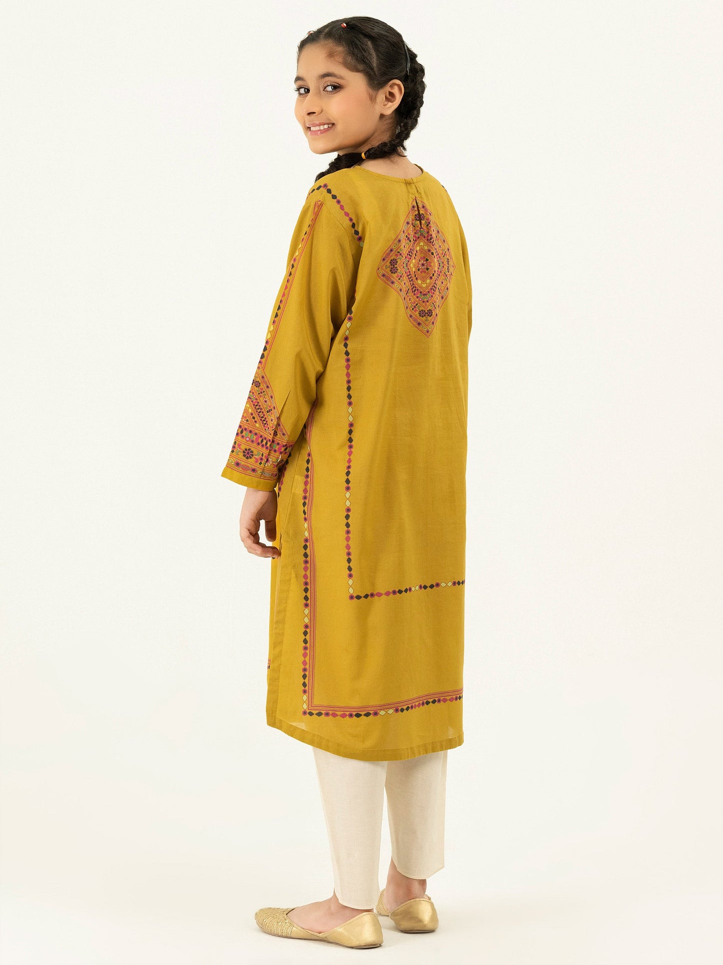 Lawn Shirt-Embroidered (Pret)