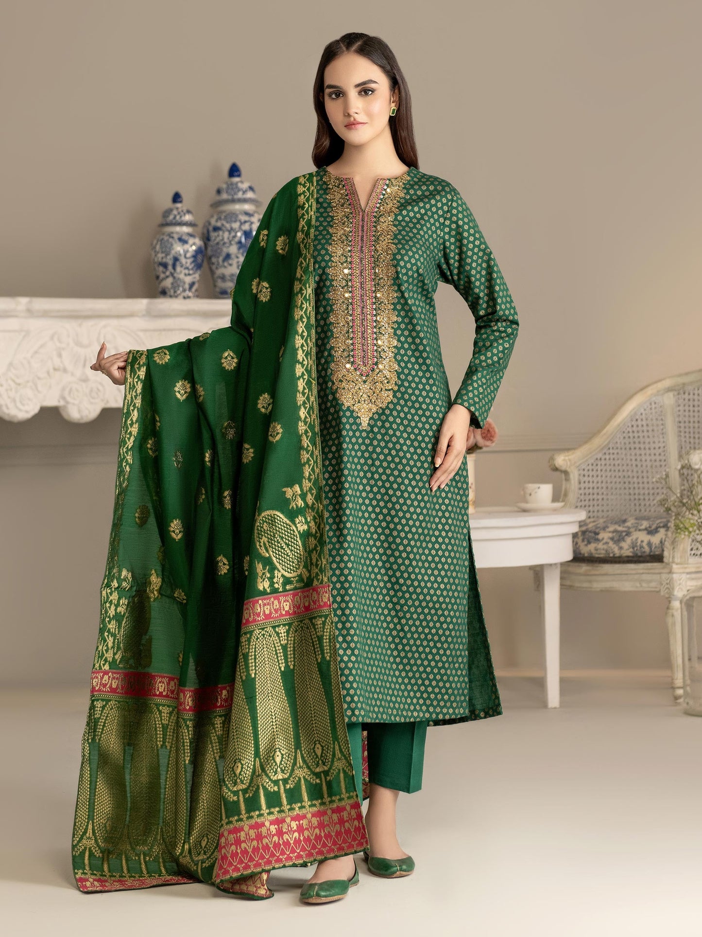 3 Piece Khaddar Suit-Embroidered(Unstitched)