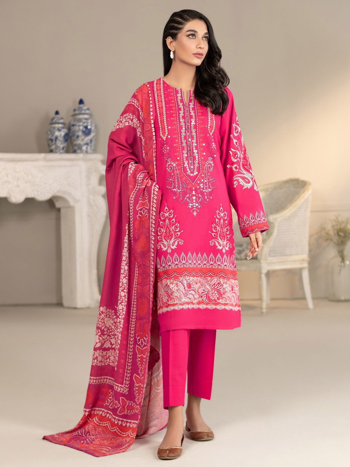 3 Piece Khaddar Suit-Embroidered(Unstitched)
