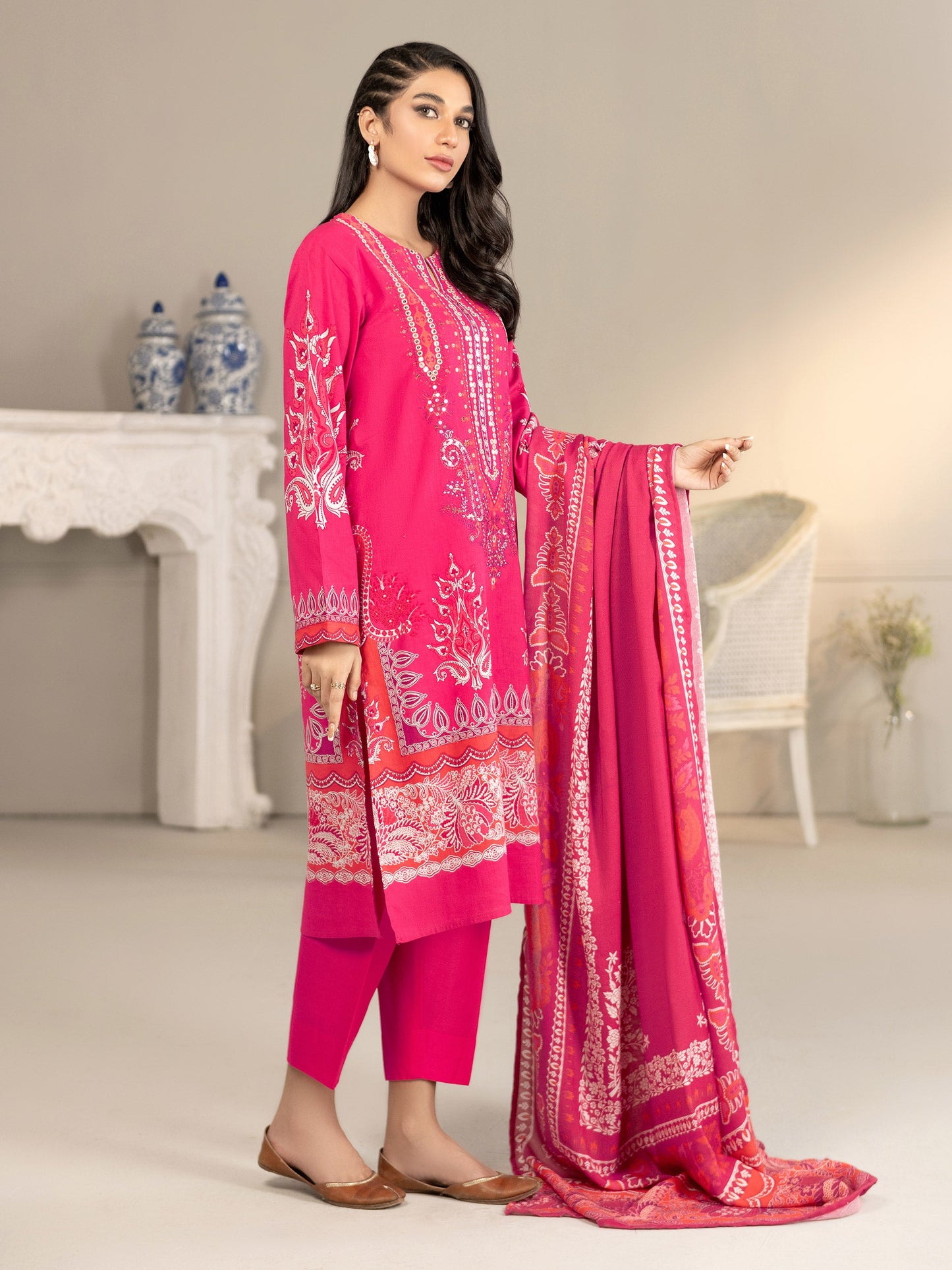 3 Piece Khaddar Suit-Embroidered(Unstitched)