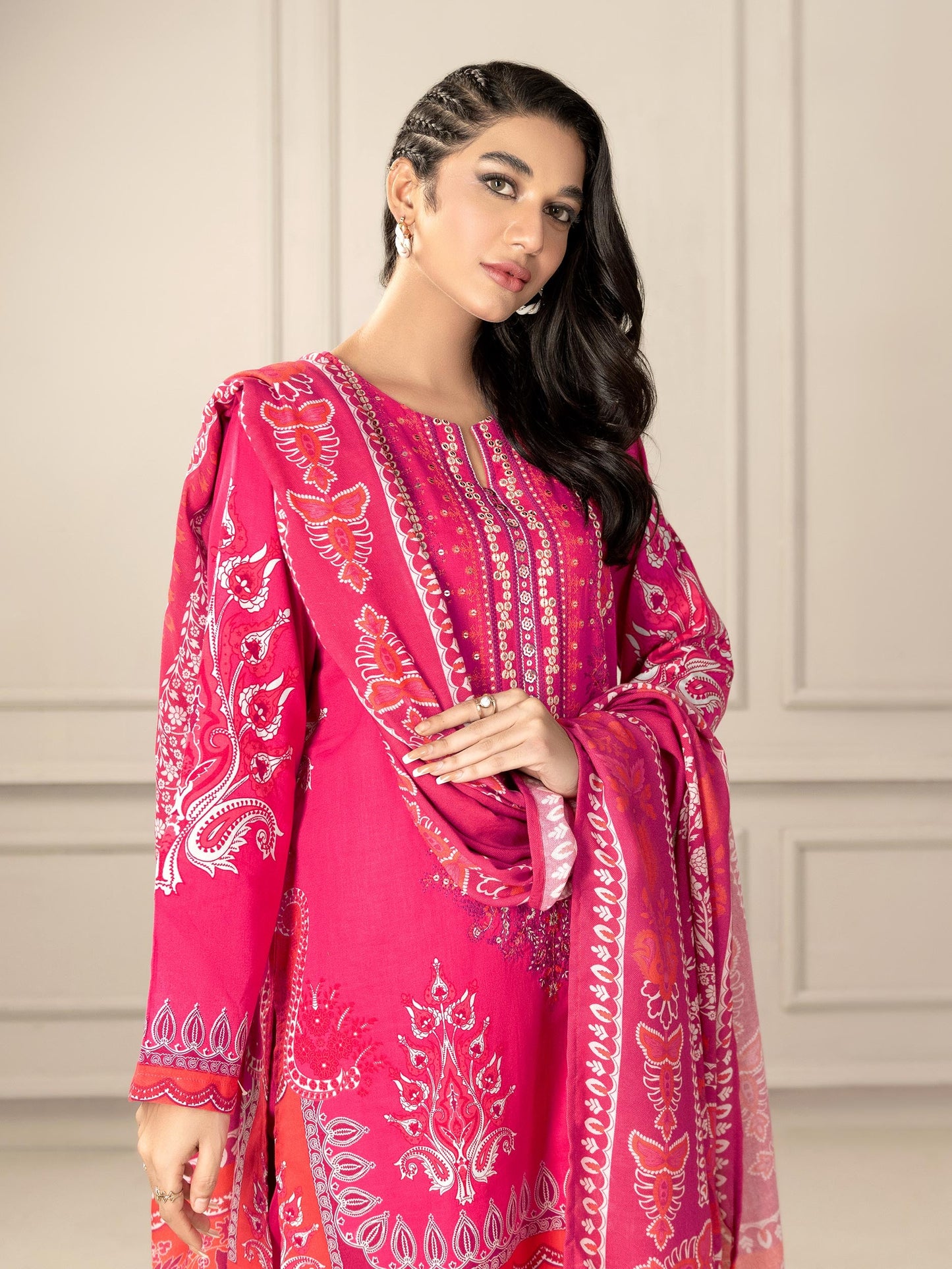 3 Piece Khaddar Suit-Embroidered(Unstitched)