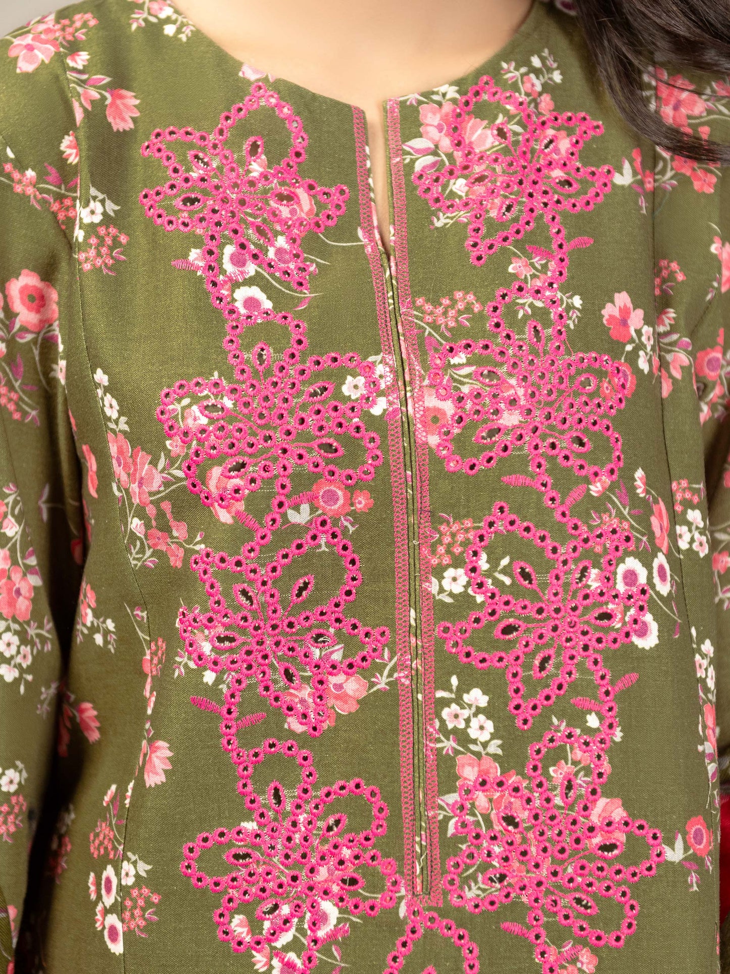 3 Piece Khaddar Suit-Embroidered(Unstitched)