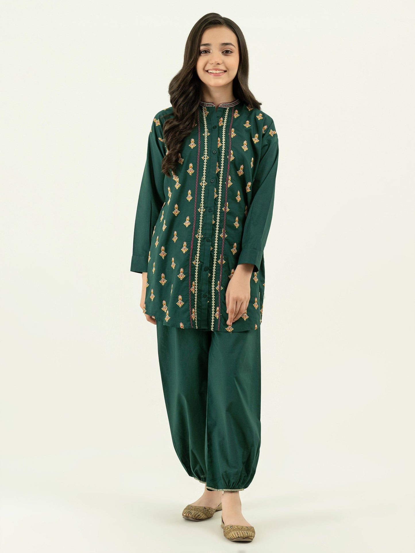 2 Piece Cambric Suit-Embroidered (Pret)
