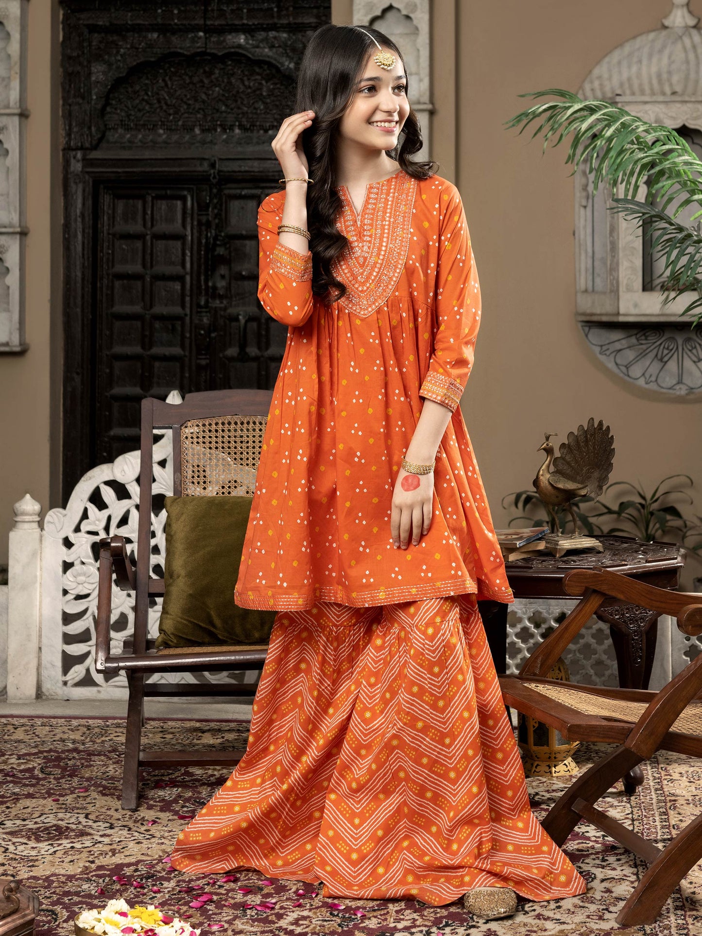 2 Piece Lawn Suit-Embellished (Pret)