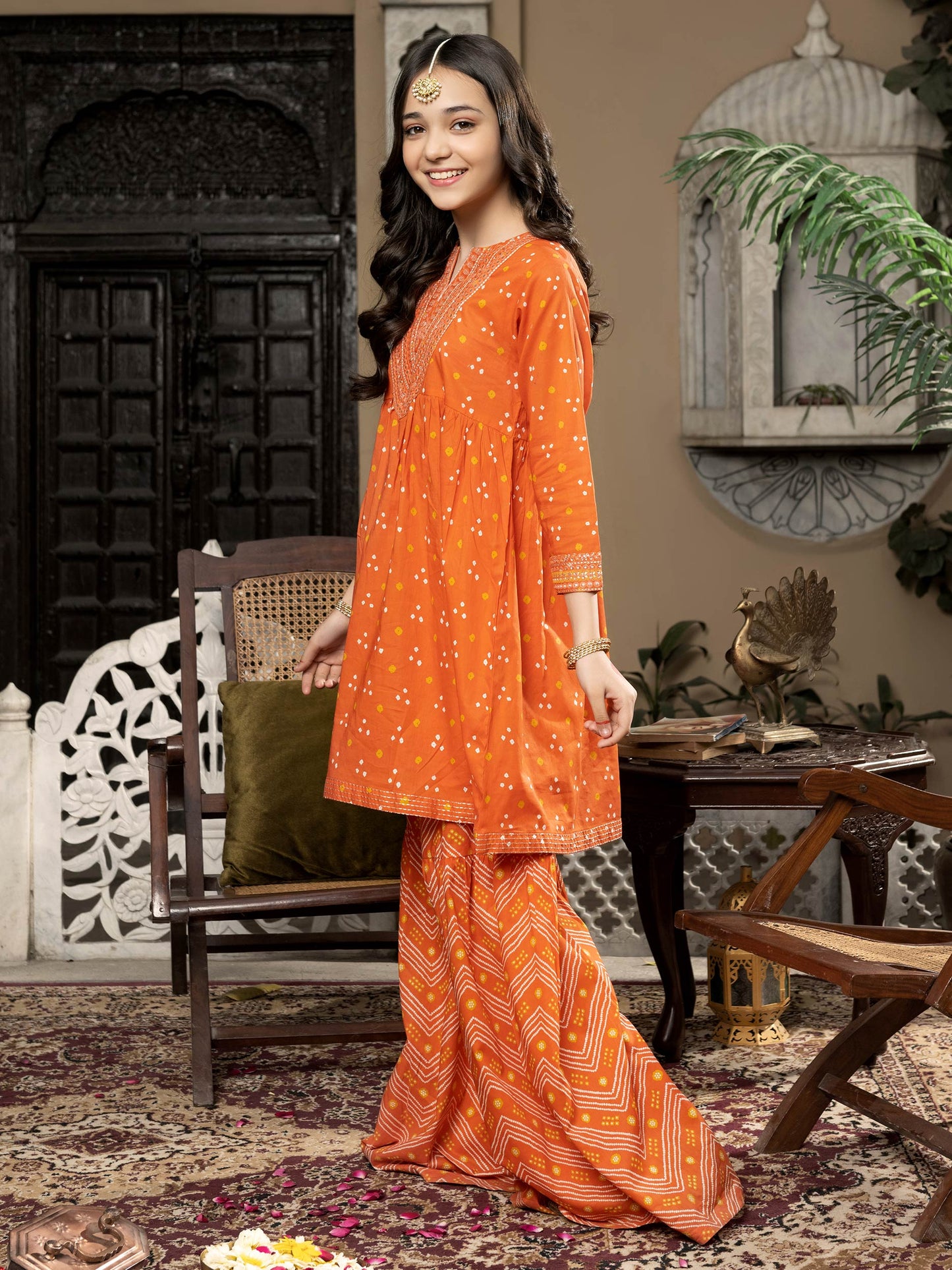 2 Piece Lawn Suit-Embellished (Pret)