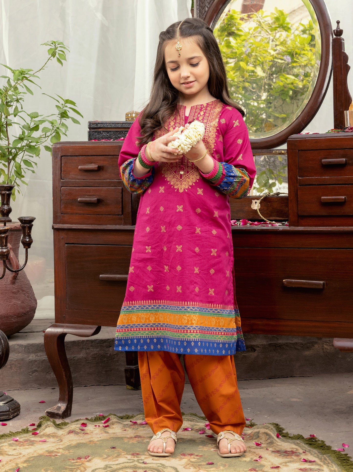 2 Piece Lawn Suit-Gold Paste Print (Pret)