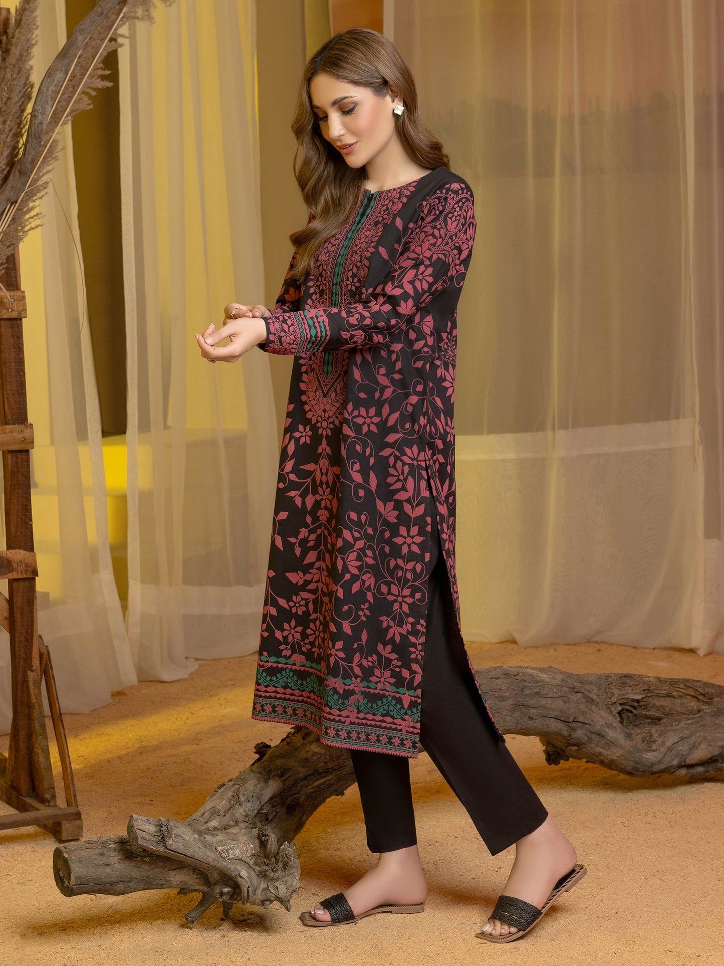 2 Piece Winter Cotton Suit-Paste Print(Unstitched)