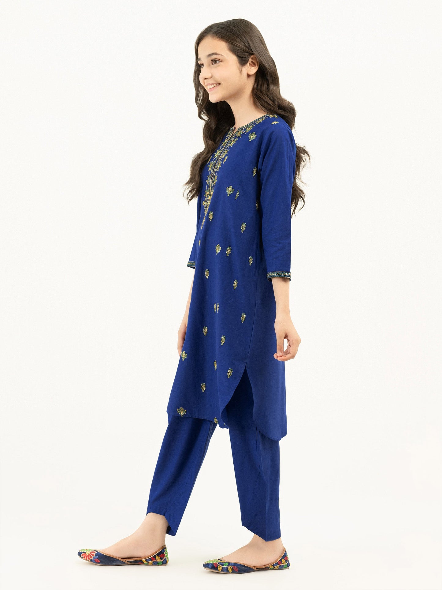 2 Piece Lawn Suit-Embroidered (Pret)