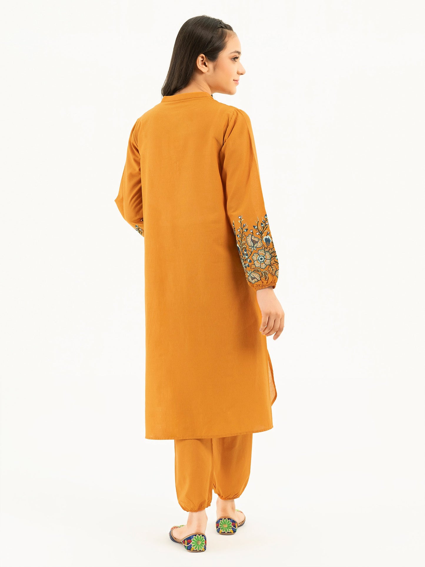 2 Piece Texture Lawn Suit-Embroidered (Pret)