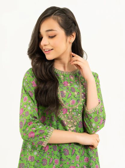 2 Piece Cambric Suit-Embroidered (Pret)