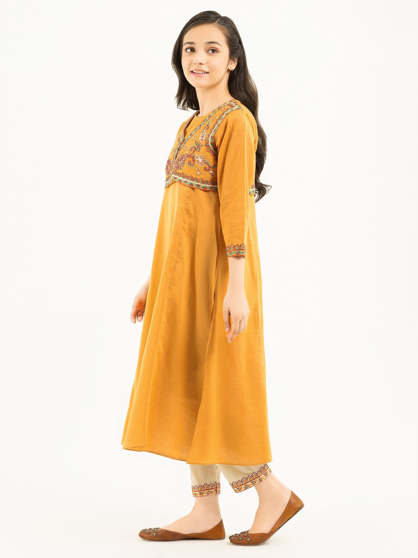 2 Piece Yarn Dyed Suit-Embroidered (Pret)