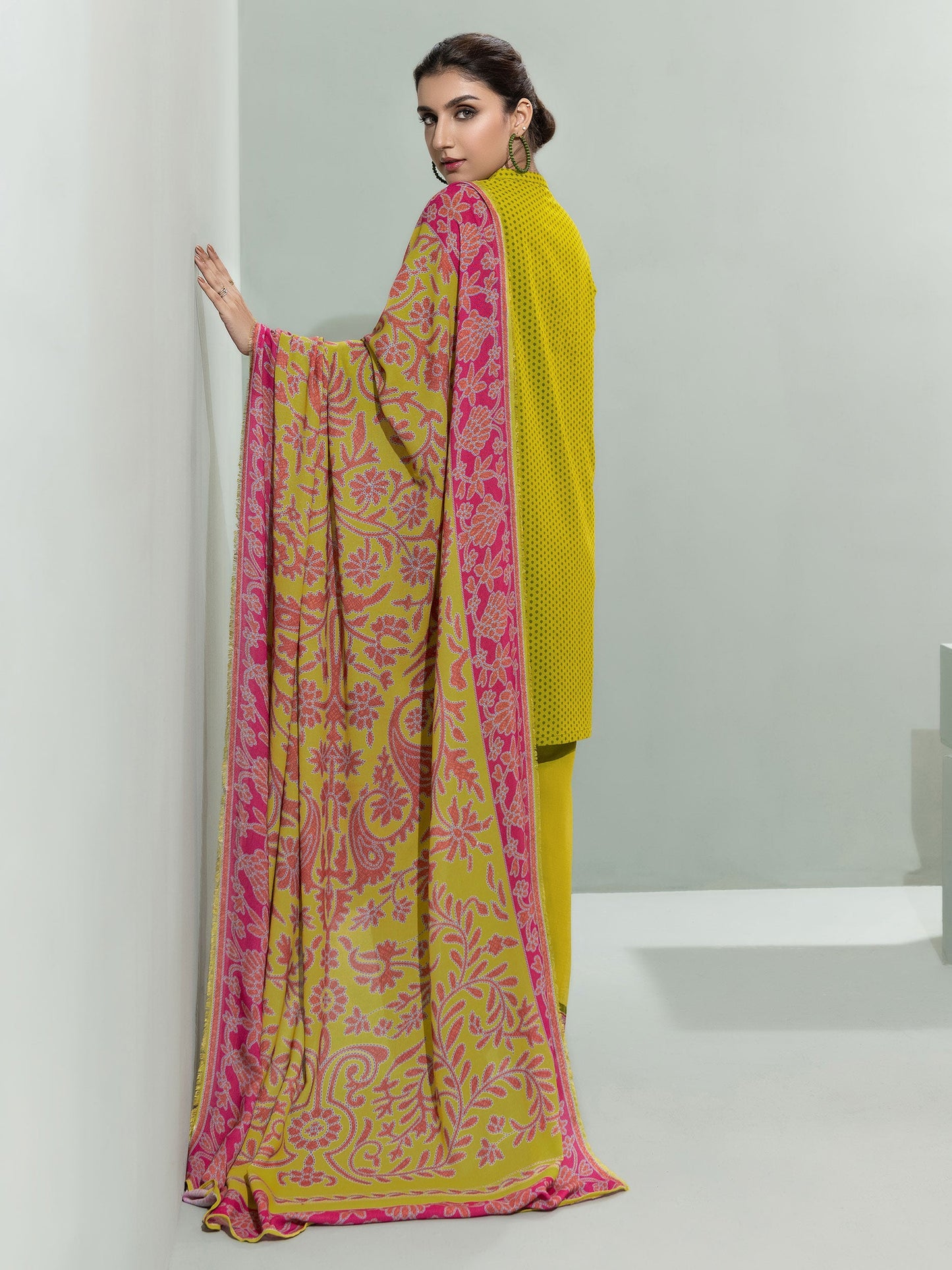 3 Piece Slub Khaddar Suit-Printed (Unstitched)
