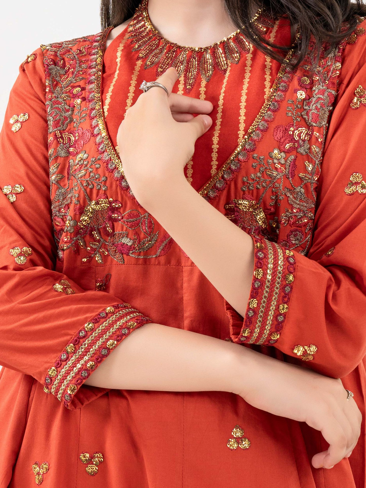 Cambric Pishwas -Embroidered