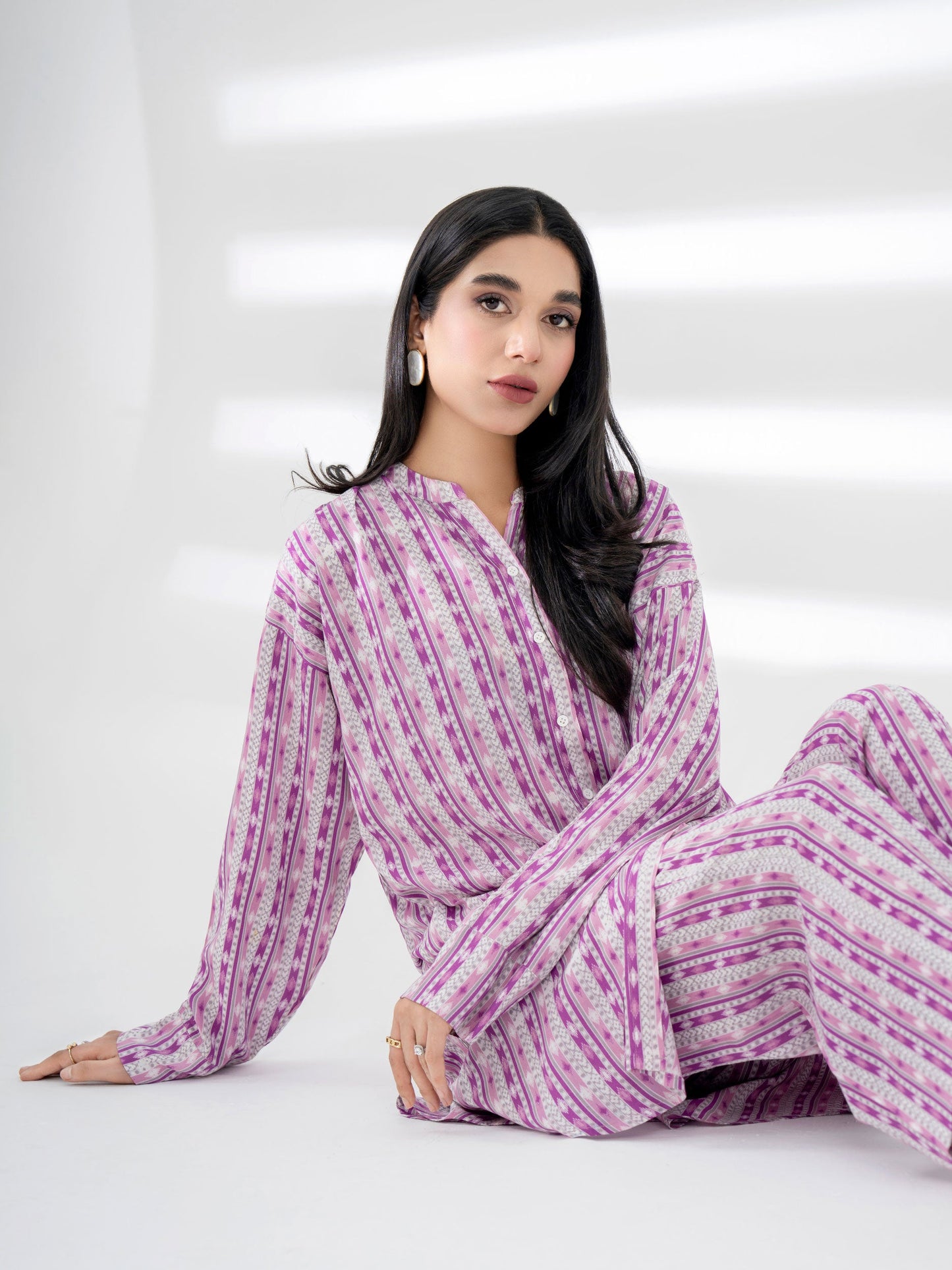 Viscose Lawn Shirt-Printed (Unstitched)