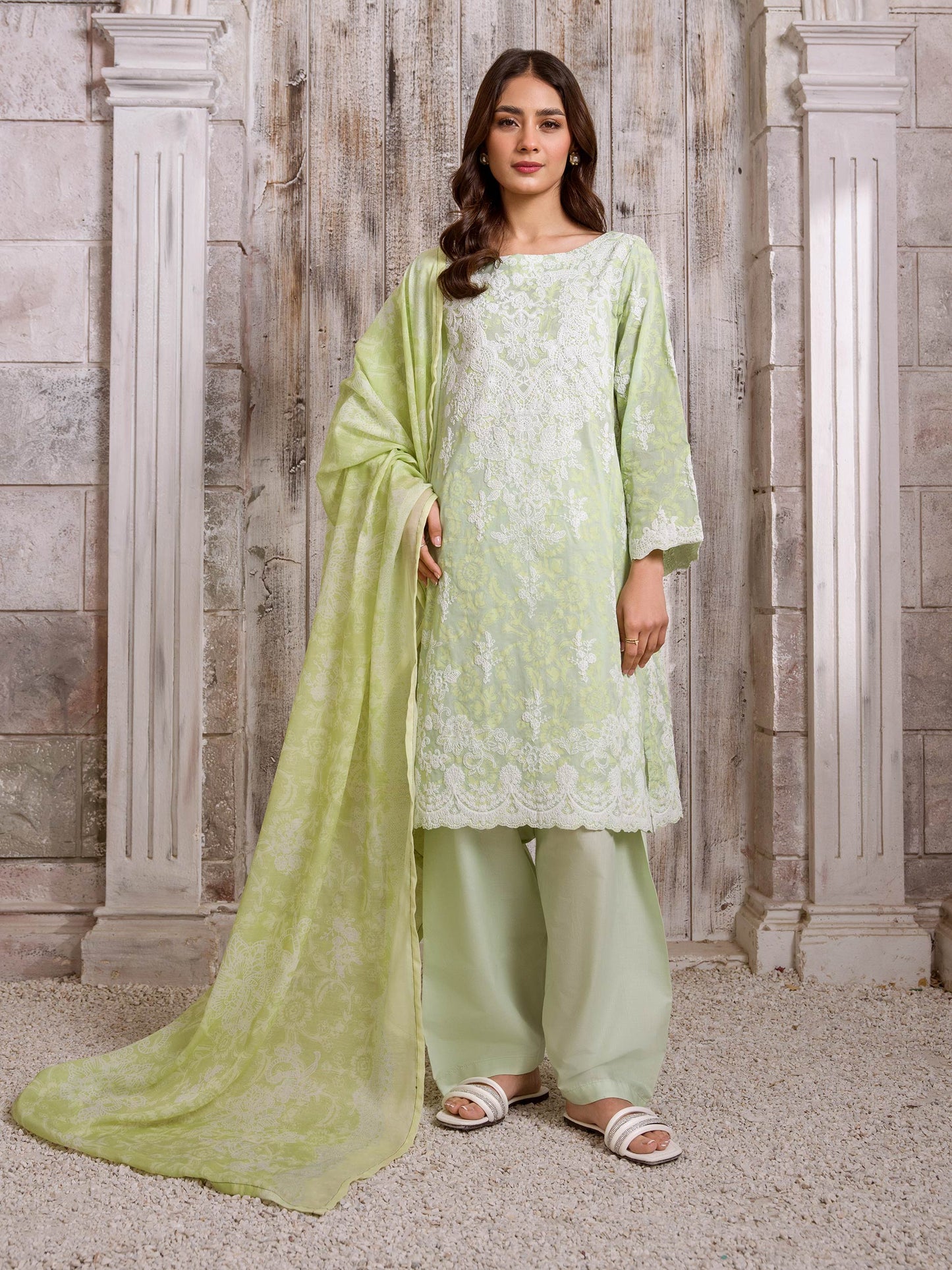 3 Piece Lawn Suit-Emboss Print (Unstitched)
