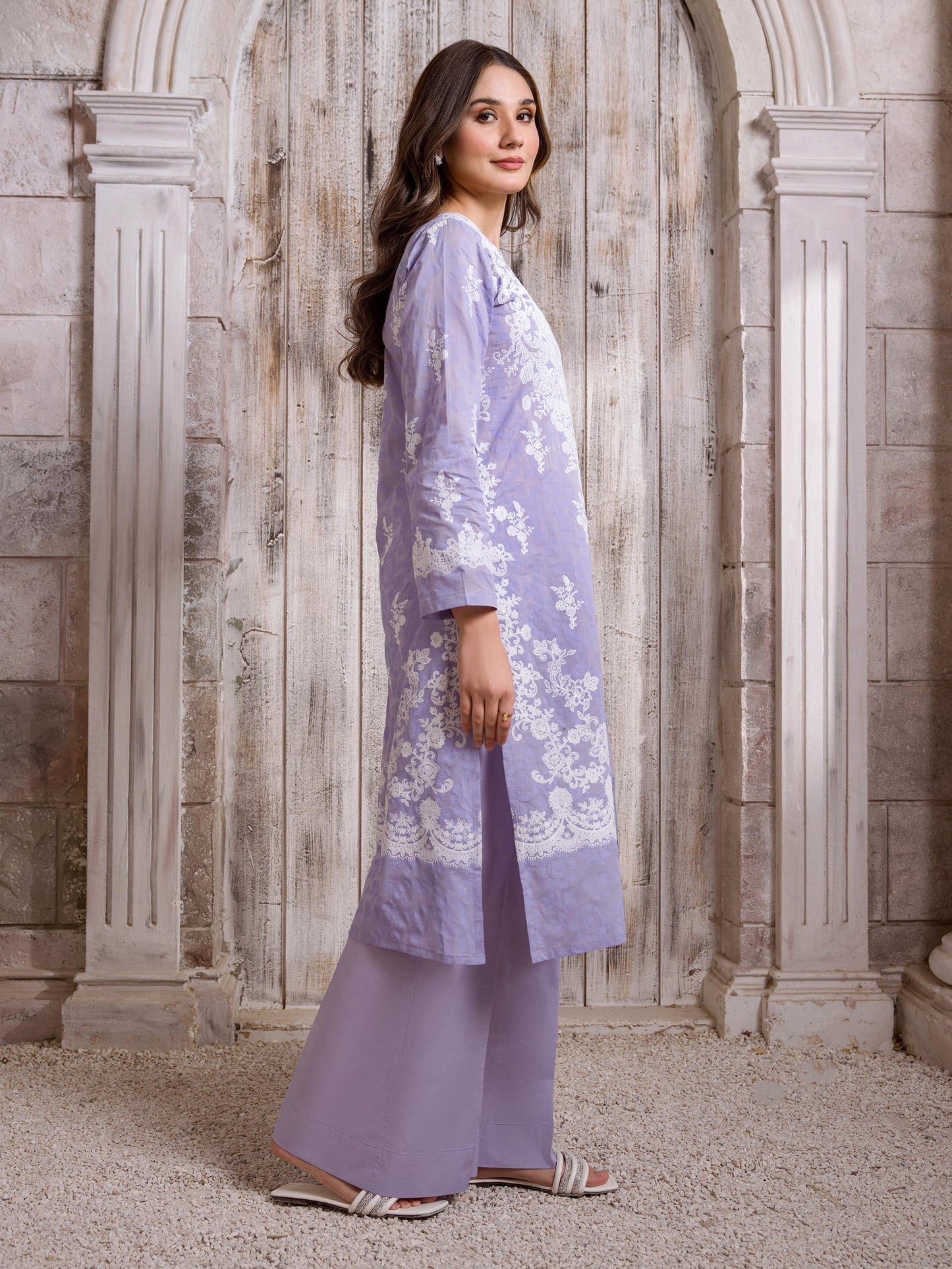 3 Piece Lawn Suit-Emboss Print (Unstitched)