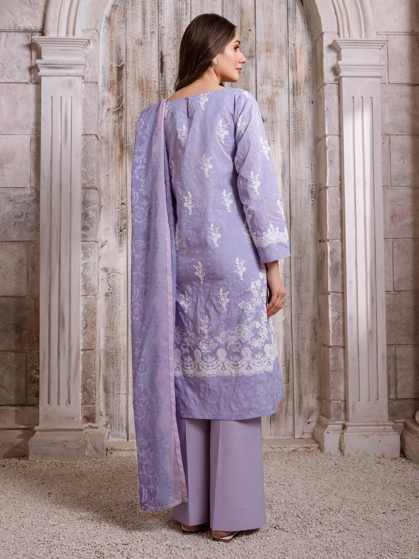 3 Piece Lawn Suit-Emboss Print (Unstitched)