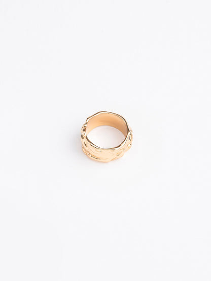 Textured Bold Ring Set