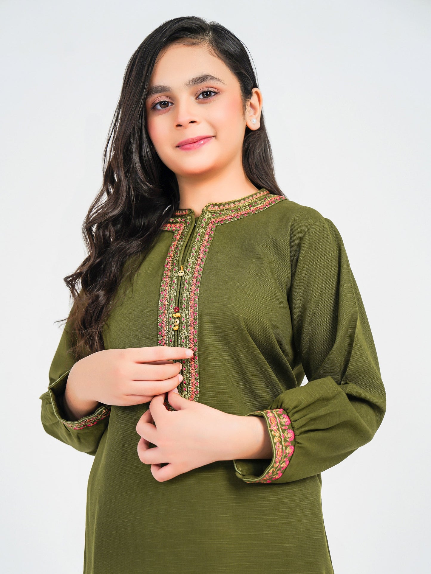 2 Piece Khaddar Suit-Embroidered