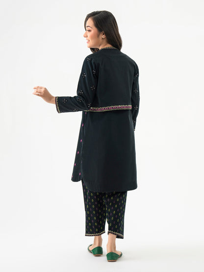 3 Piece Khaddar Suit-Embroidered (Pret)