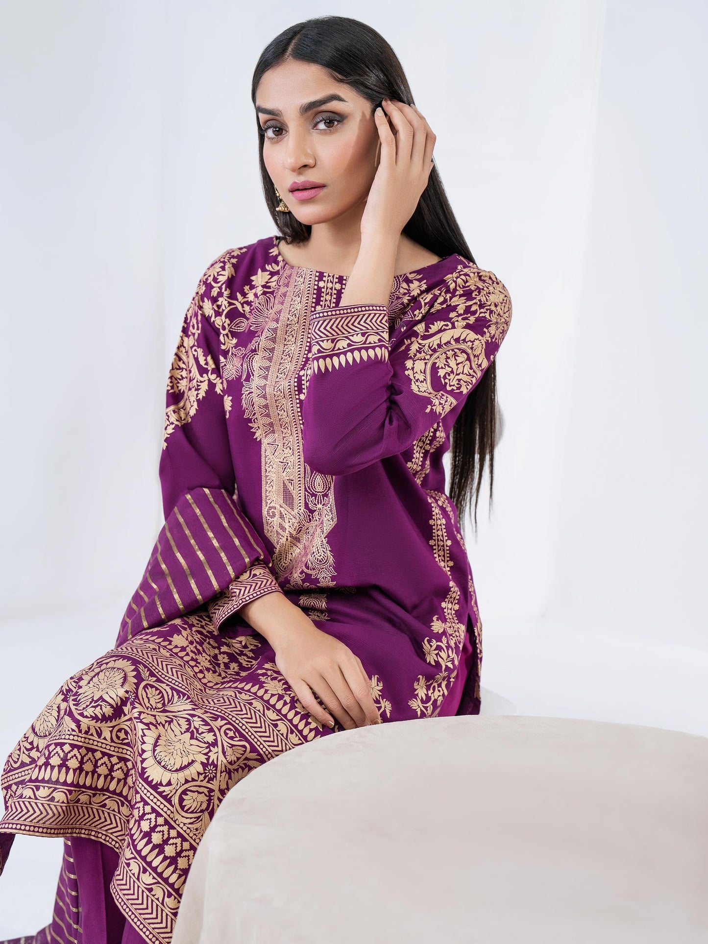 3 Piece Khaddar Suit-Paste Print(Unstitched)