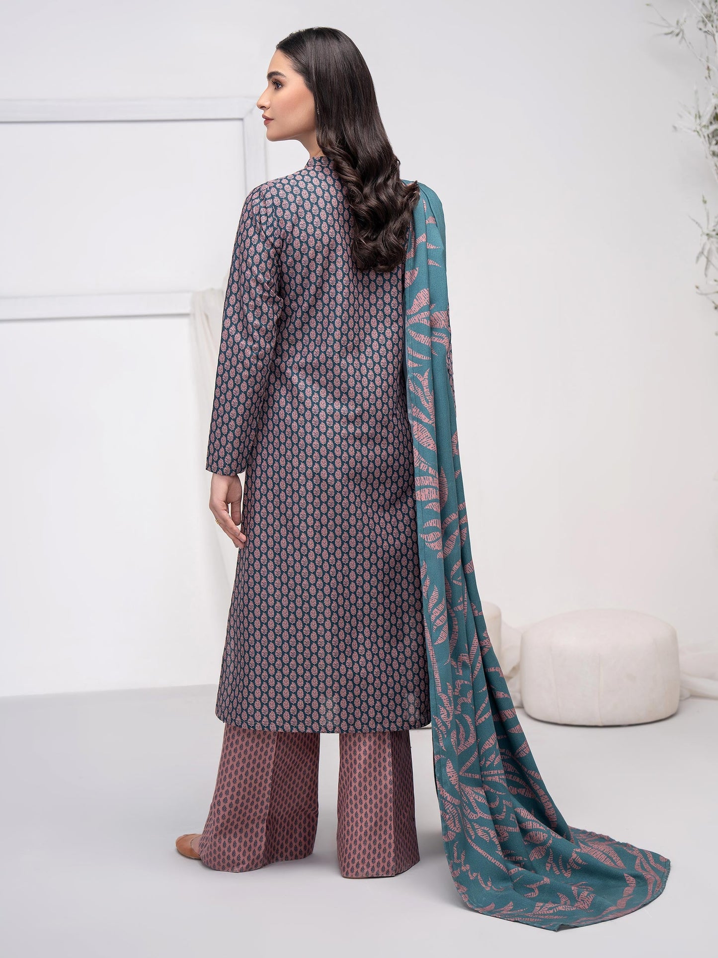 3 Piece Khaddar Suit-Printed (Unstitched)