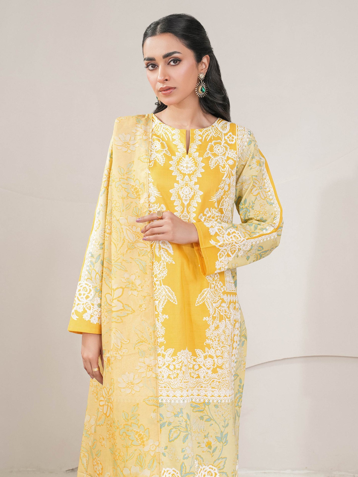 3 Piece Lawn Suit-Printed (Unstitched)
