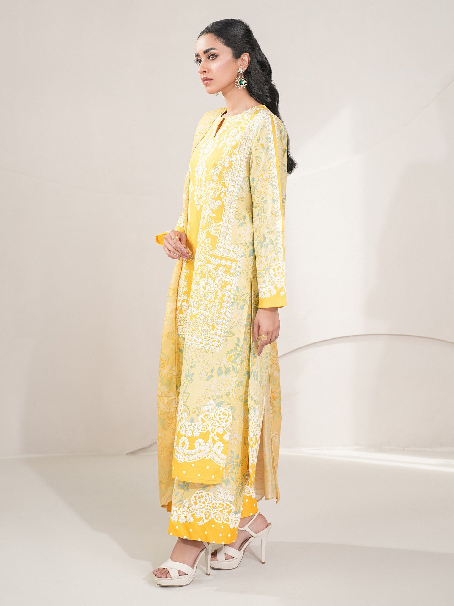 3 Piece Lawn Suit-Printed (Unstitched)