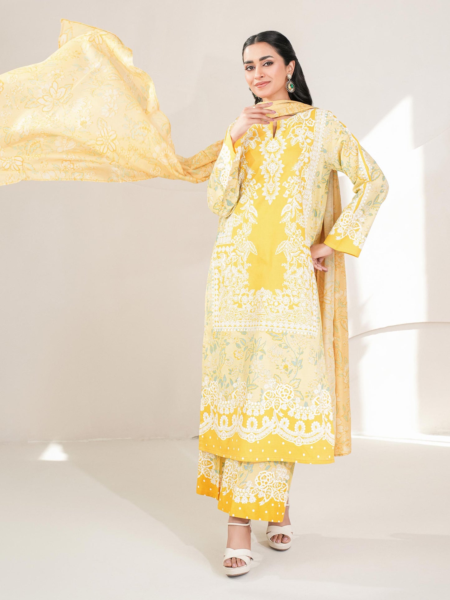 3 Piece Lawn Suit-Printed (Unstitched)