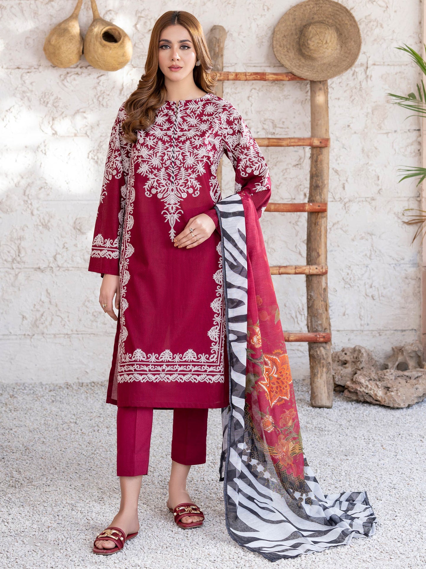3 Piece Lawn Suit-Paste Print (Unstitched)