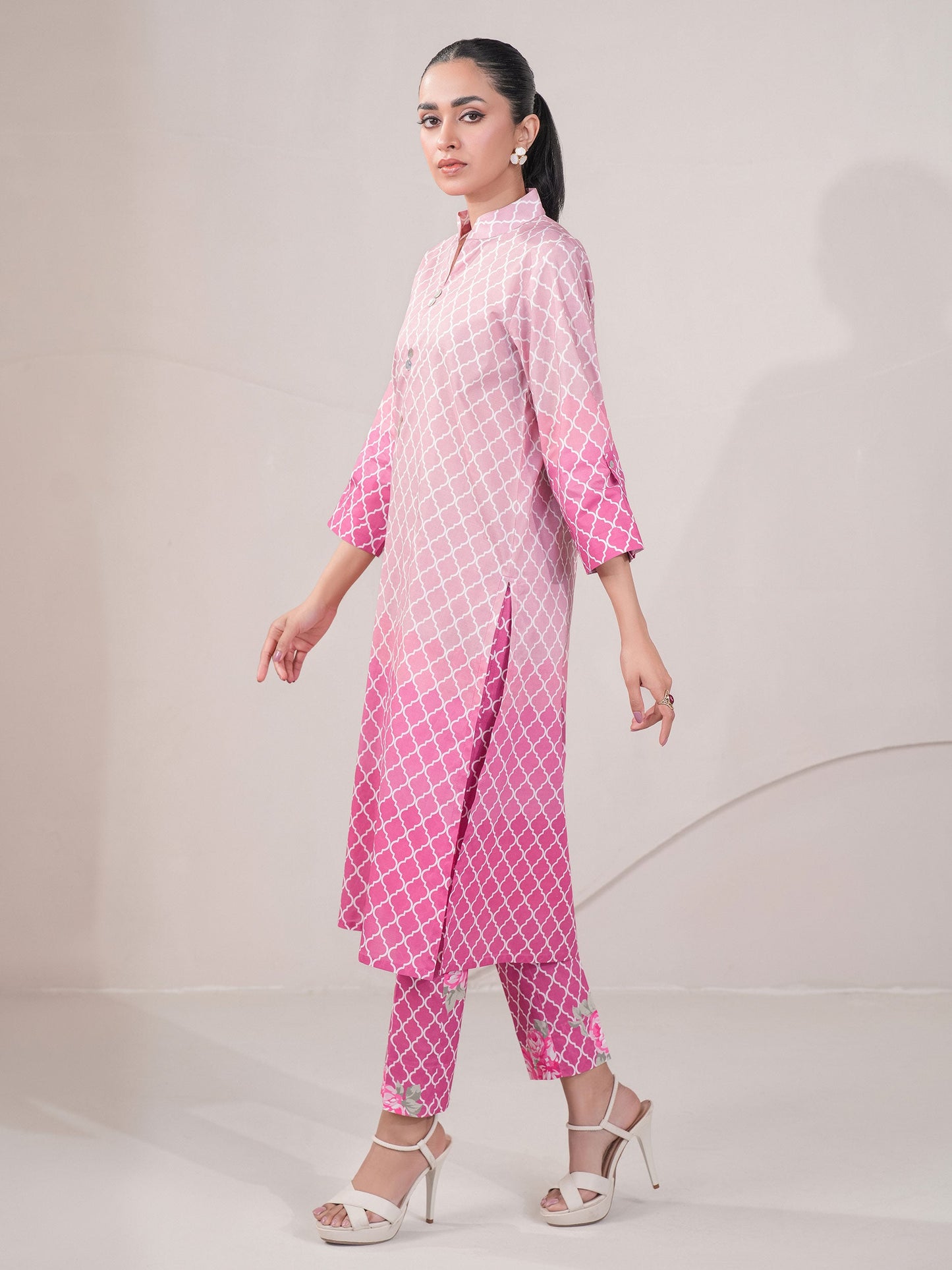 2 Piece Lawn Suit-Printed (Unstitched)