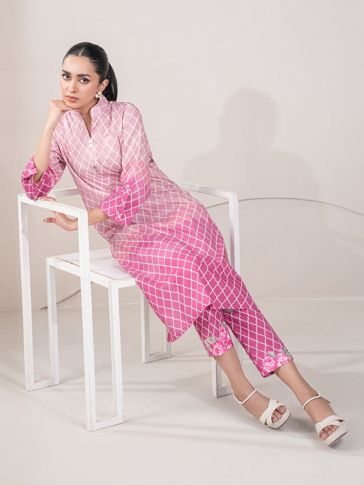 2 Piece Lawn Suit-Printed (Unstitched)