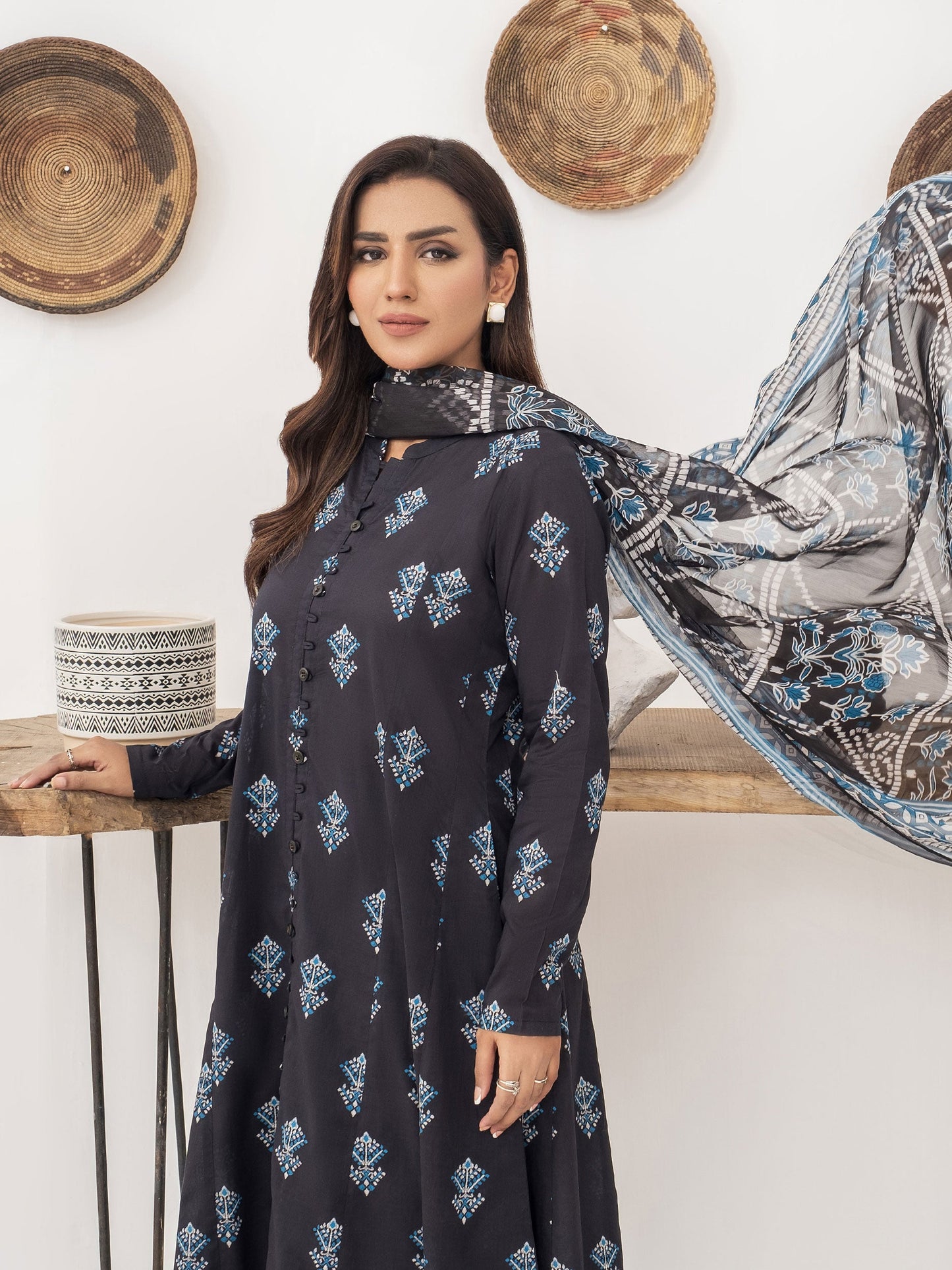2 Piece Viscose Lawn Suit-Printed (Unstitched)