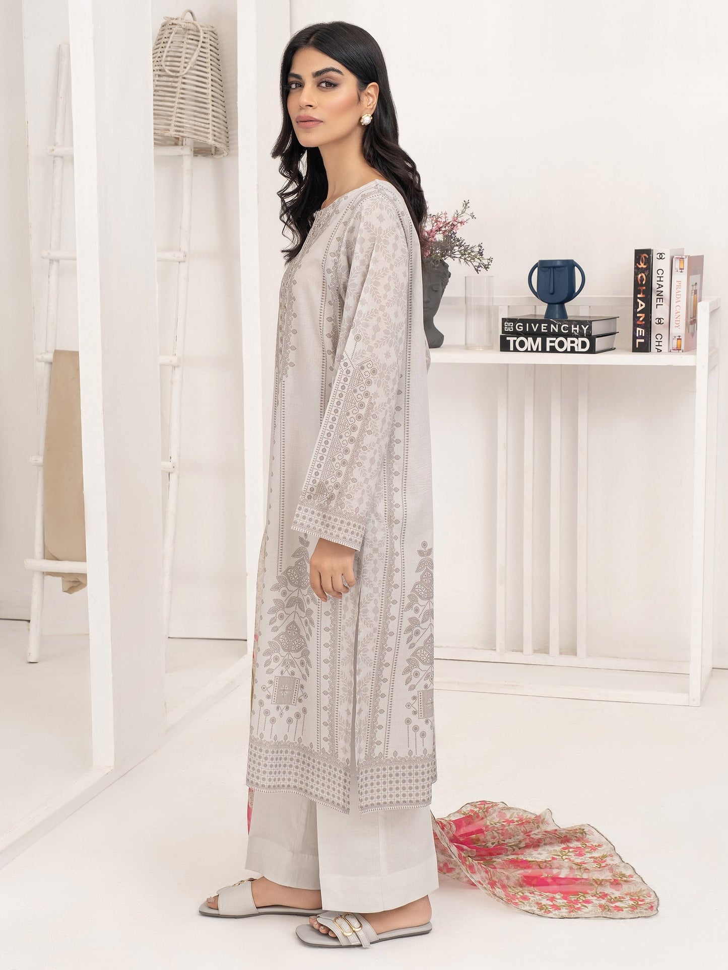 3 Piece Lawn Suit-Printed (Unstitched)