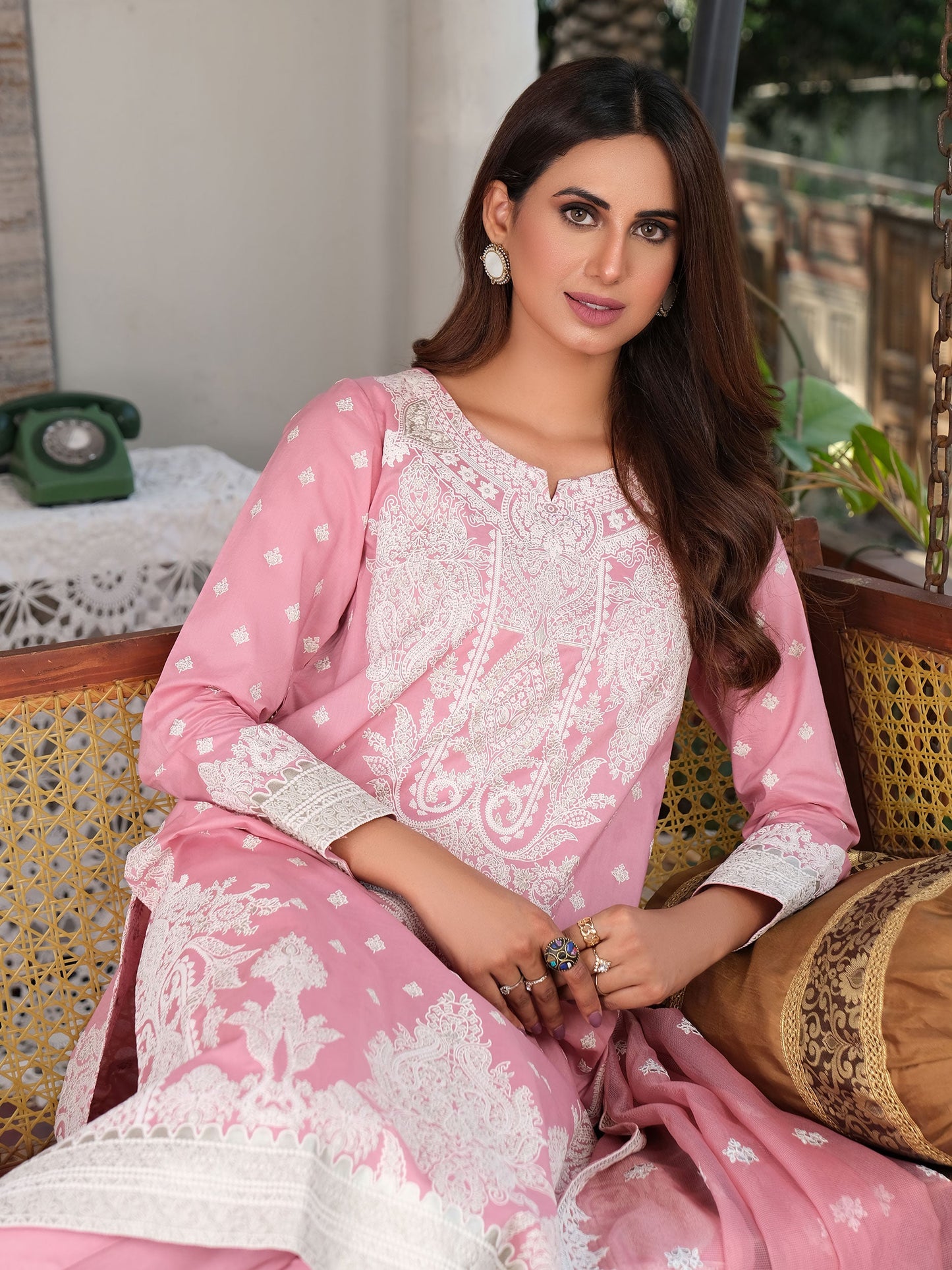 3 Piece Lawn Suit-Embroidered (Unstitched)