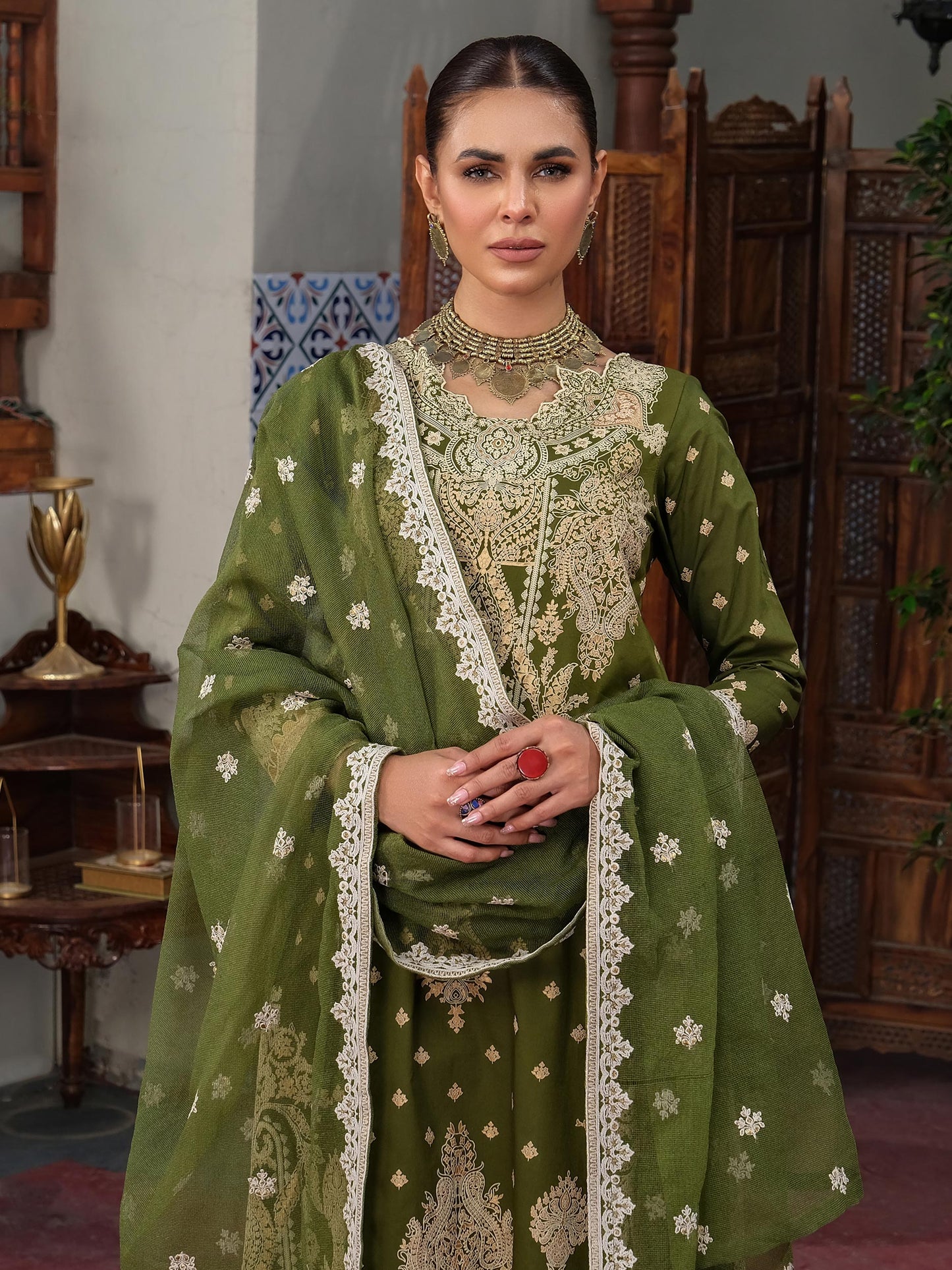3 Piece Lawn Suit-Embroidered (Unstitched)